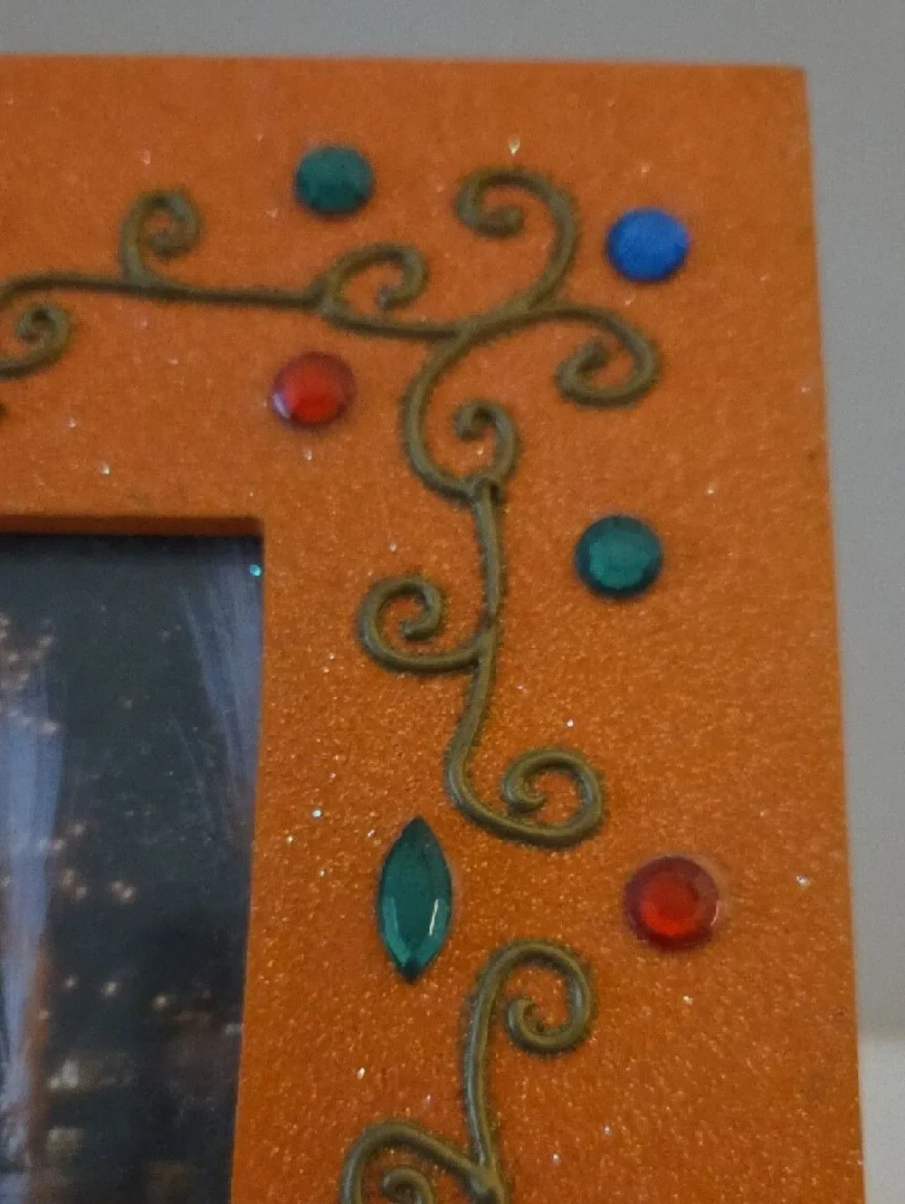 N/A eye catching